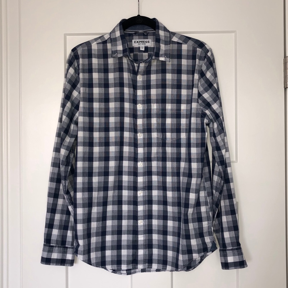 Express men’s soft wash plaid dress shirt